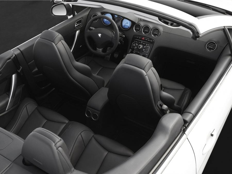  Peugeot 308 CC 2008 года  (фото 20 из 30)